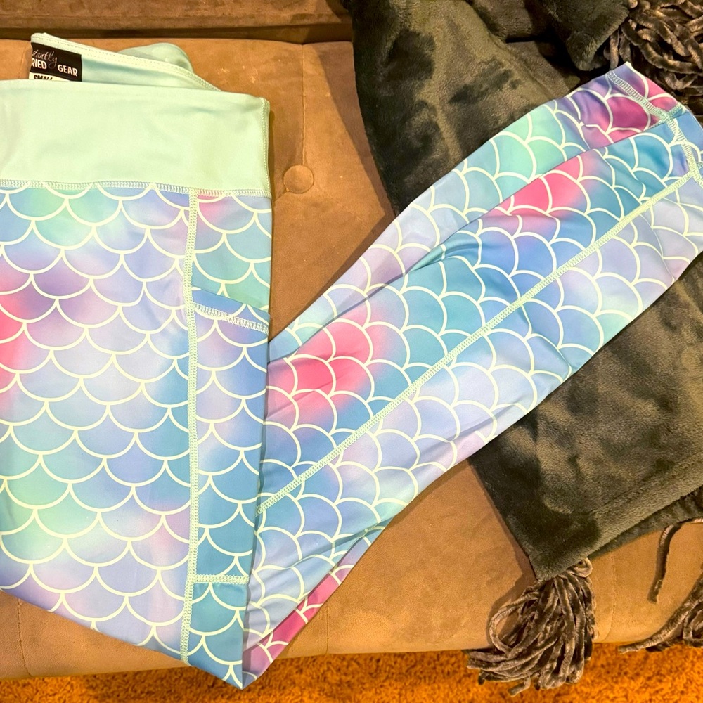 Constantly Varied Gear Mermaid leggings Small